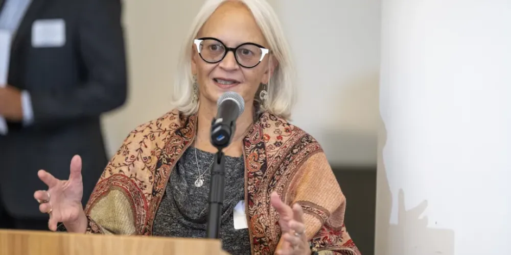 Therese W. McMillan