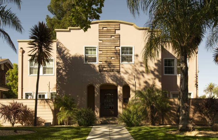 photo of a tan duplex in Redwood City